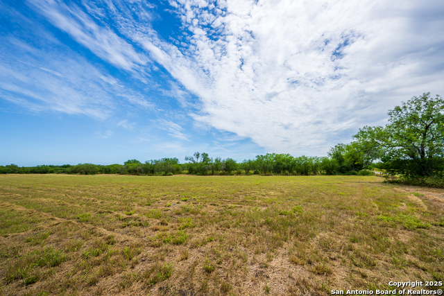 Listing photo id 10 for 202 Ranch Rd