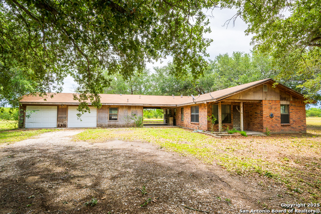 Listing photo id 13 for 202 Ranch Rd