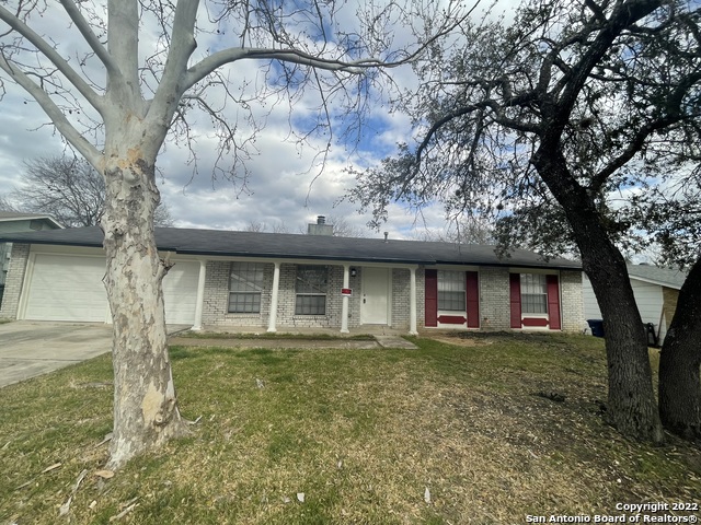 Listing photo id 0 for 2018 Harpers Ferry St