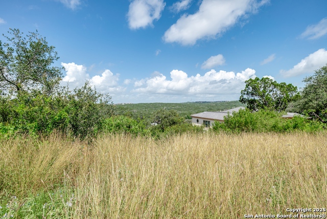 Image 7 of 9 For 16127 Chase Hill