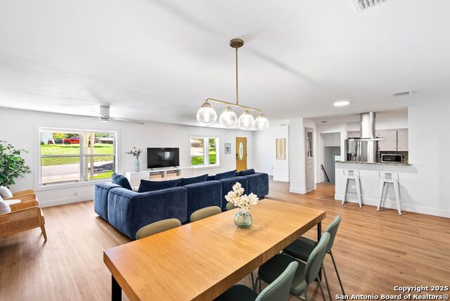 Image 14 of 70 For 730 Gloria Rd