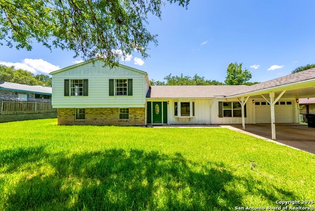 Image 4 of 70 For 730 Gloria Rd