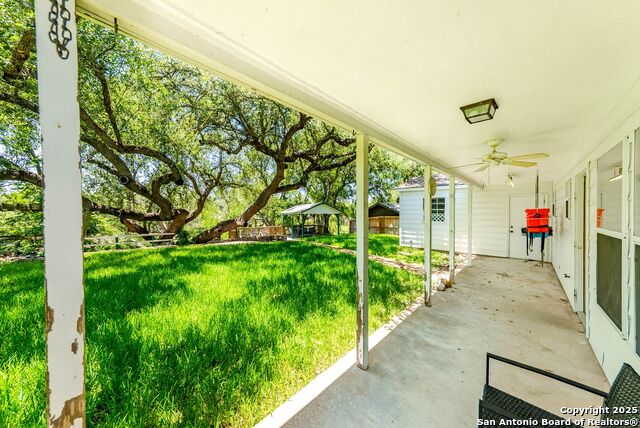 Image 40 of 70 For 730 Gloria Rd