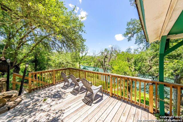 Image 8 of 70 For 730 Gloria Rd
