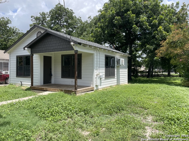 Listing photo id 1 for 603 Humboldt