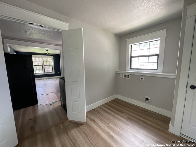 Listing photo id 6 for 603 Humboldt