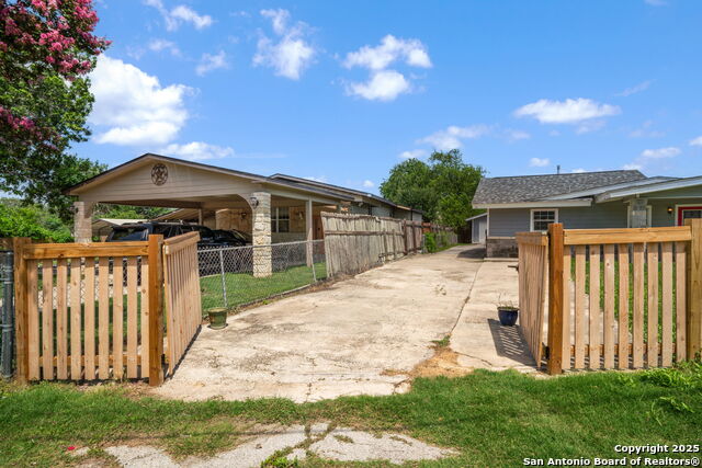 Details for 122 Colleen Dr, San Antonio, TX 78228