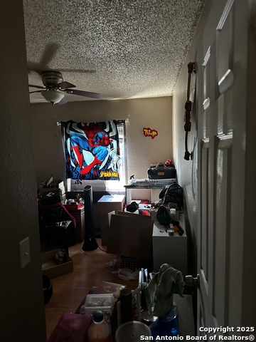 Image 4 of 5 For 10317 Flatland