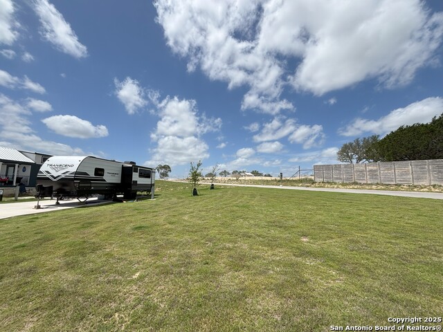 Image 10 of 29 For 5386 Ranch Road 1376 #194