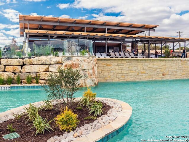 Image 18 of 29 For 5386 Ranch Road 1376 #194