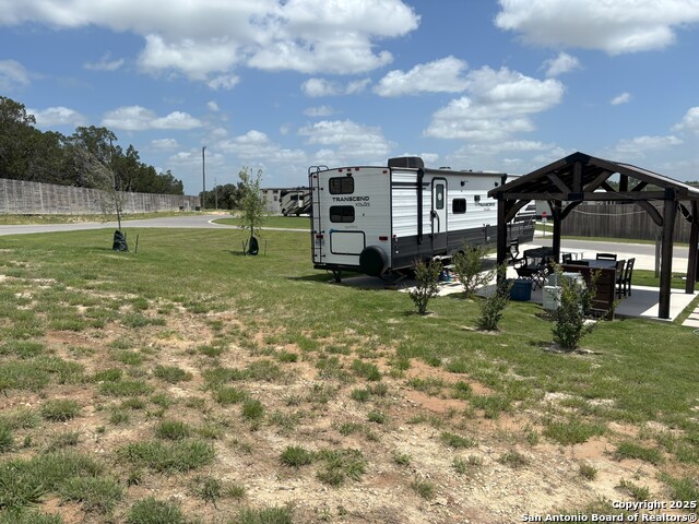 Image 8 of 29 For 5386 Ranch Road 1376 #194