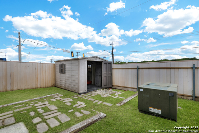 Image 24 of 49 For 13603 Woodstone Way