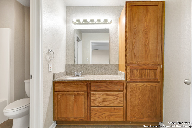Image 37 of 49 For 13603 Woodstone Way