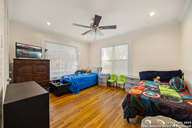 Listing photo id 17 for 2803 Haeckerville