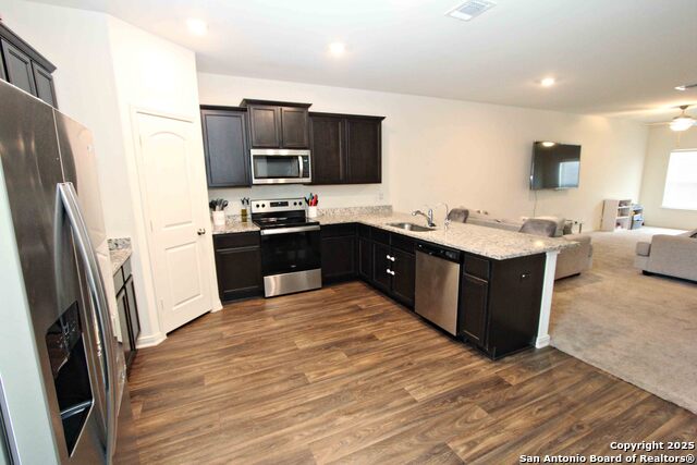 Listing photo id 8 for 10934 Monterey Pike