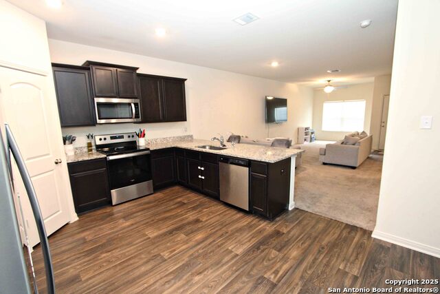 Listing photo id 9 for 10934 Monterey Pike
