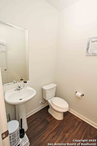 Listing photo id 17 for 10934 Monterey Pike