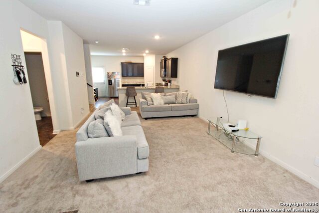 Listing photo id 0 for 10934 Monterey Pike