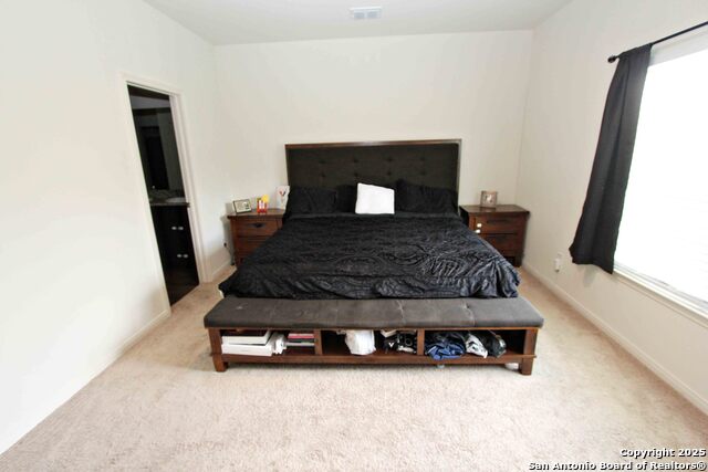 Listing photo id 19 for 10934 Monterey Pike