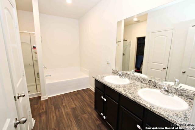 Listing photo id 23 for 10934 Monterey Pike