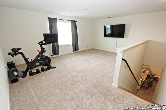 Listing photo id 28 for 10934 Monterey Pike
