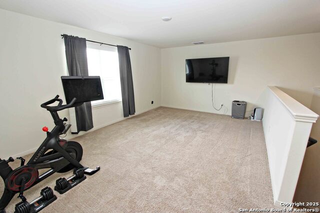 Listing photo id 29 for 10934 Monterey Pike