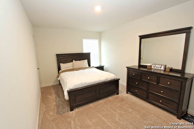 Listing photo id 37 for 10934 Monterey Pike
