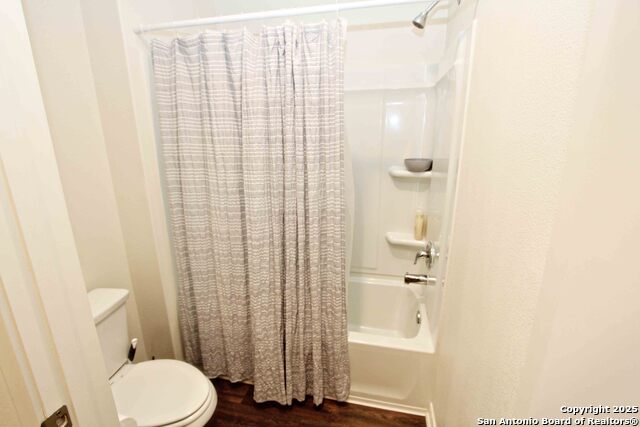 Listing photo id 42 for 10934 Monterey Pike