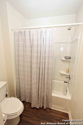 Listing photo id 43 for 10934 Monterey Pike