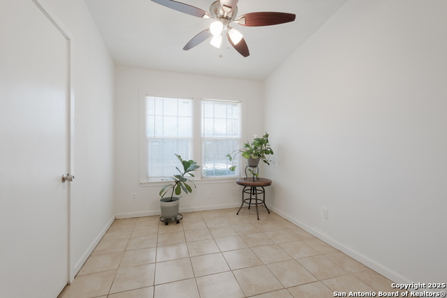 Image 13 of 20 For 4914 Neer Ave