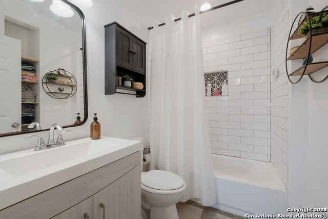 Image 14 of 20 For 4914 Neer Ave