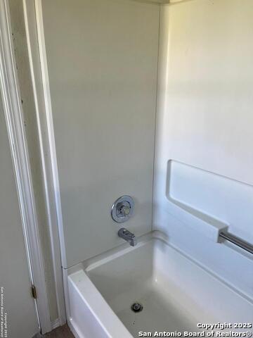 Image 10 of 17 For 21016 Escondido