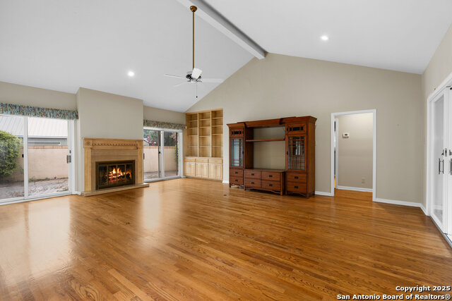 Image 15 of 39 For 1 Kensington Ct