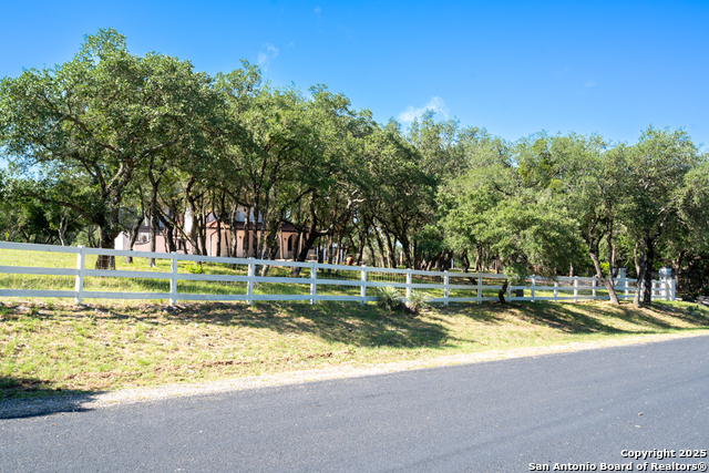 Image 7 of 69 For 13540 Sleepy Oaks