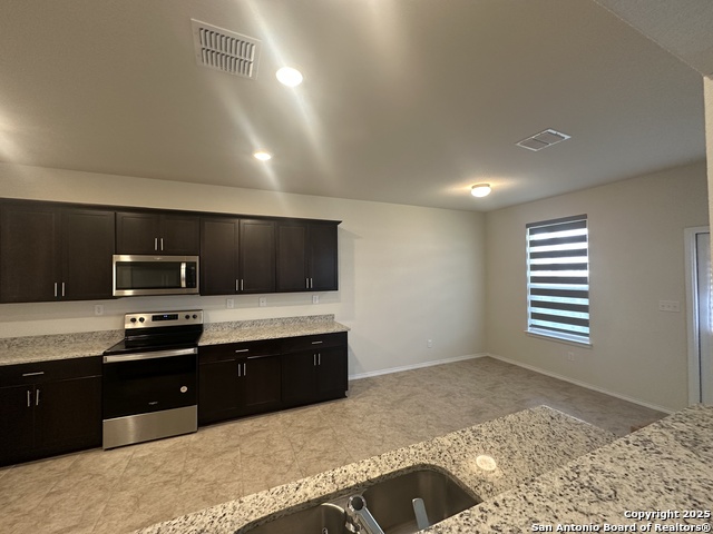 Image 7 of 26 For 10622 Rayburn Landing