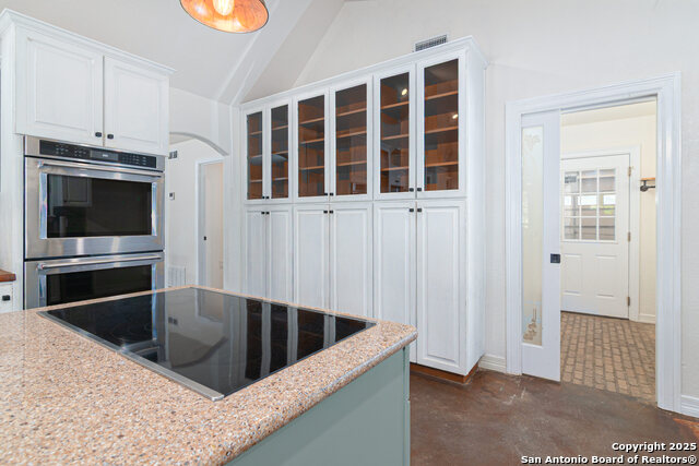 Image 13 of 48 For 240 Lake Ridge