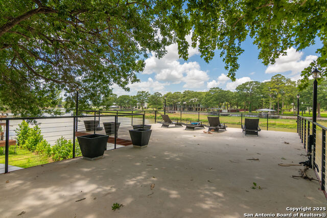 Image 38 of 48 For 240 Lake Ridge
