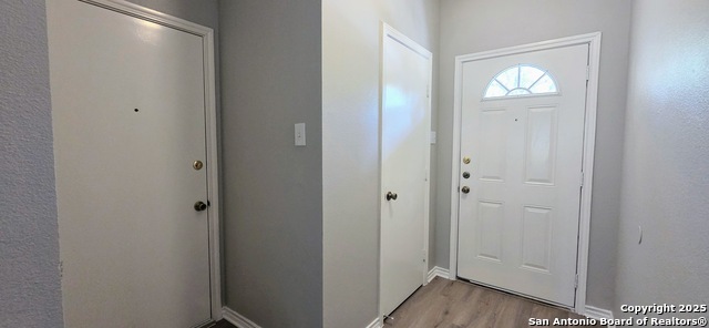 Image 2 of 16 For 7814 Kingsbury Wood  2
