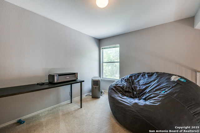 Listing photo id 11 for 9406 Gillcross