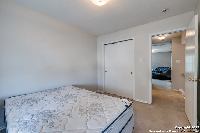 Listing photo id 18 for 9406 Gillcross