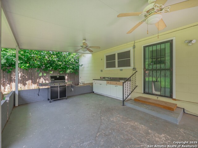 Image 26 of 46 For 110 W. Hermine Blvd