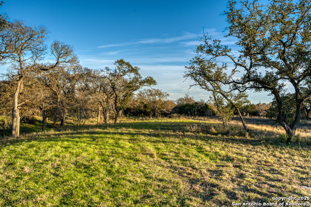 Listing photo id 34 for 3111 Hugo Rd
