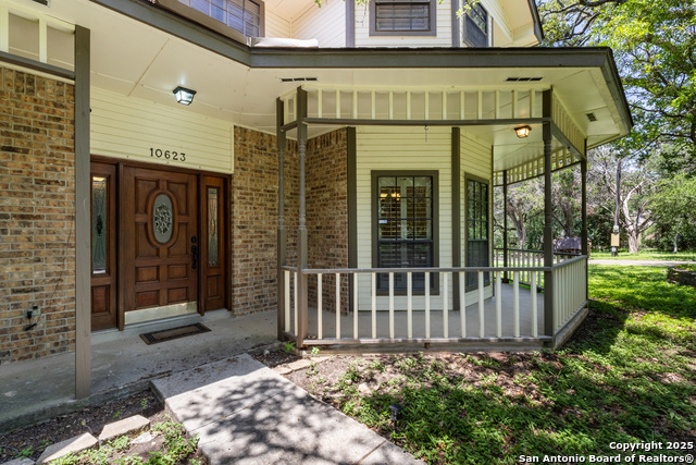 Image 10 of 56 For 10623 Alta Loma