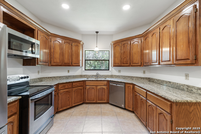 Image 17 of 56 For 10623 Alta Loma