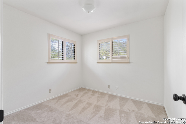 Image 30 of 56 For 10623 Alta Loma