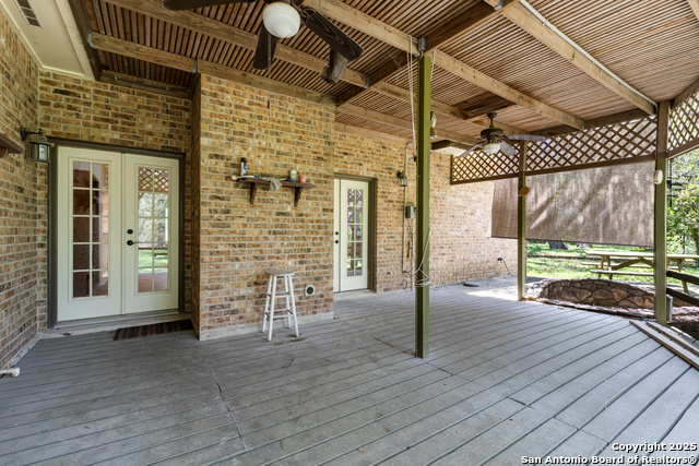 Image 36 of 56 For 10623 Alta Loma
