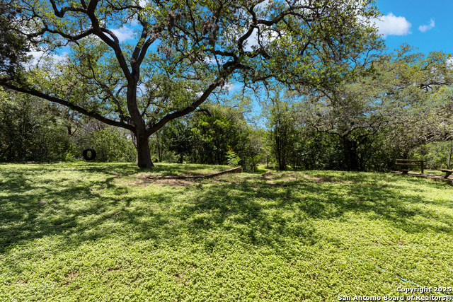 Image 44 of 56 For 10623 Alta Loma