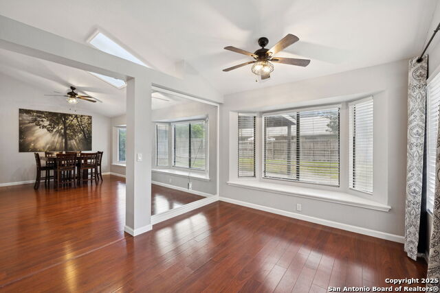 Listing photo id 6 for 9355 Greens Pt.