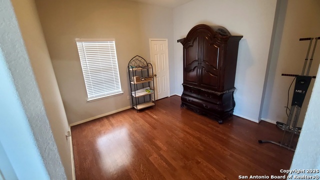 Image 13 of 20 For 8242 Pioneer Oak