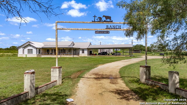 Details for 4495 Sh 16 N, Jourdanton, TX 78026